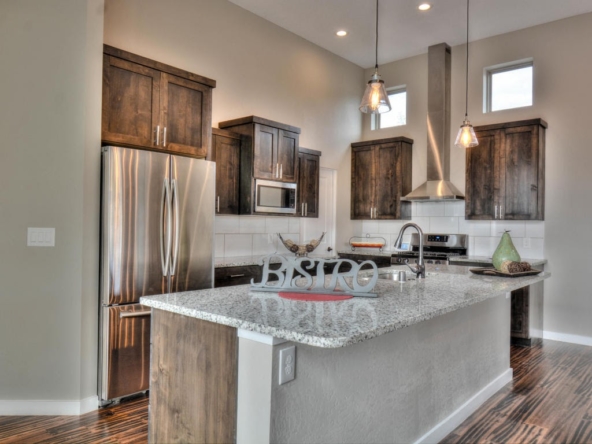 898469-residential-15f8bt8-o