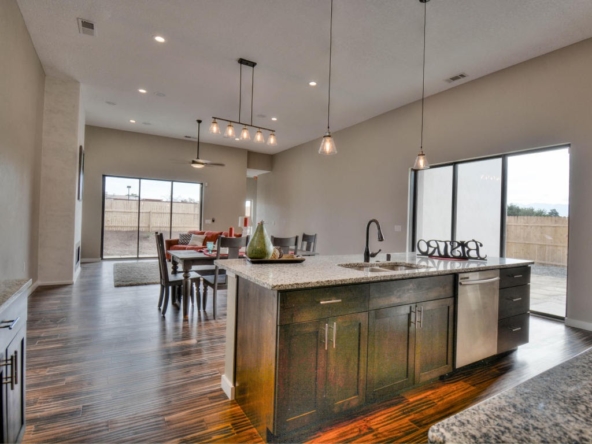 898469-residential-illrjy-o
